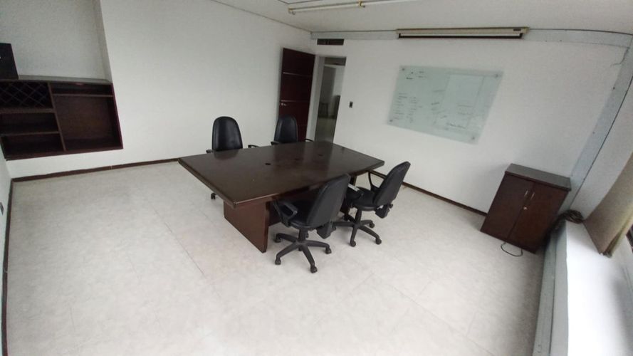 Oficina en arriendo en Versalles, Cali, 329 m² · foto 21 de 24