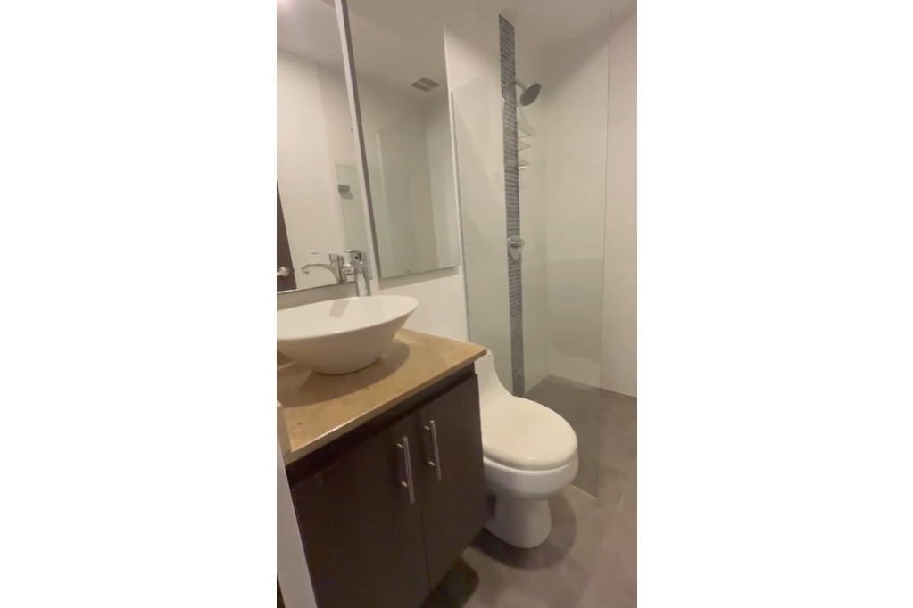 Apartamento en venta en Loma Del Esmeraldal, Envigado · foto 13 de 22