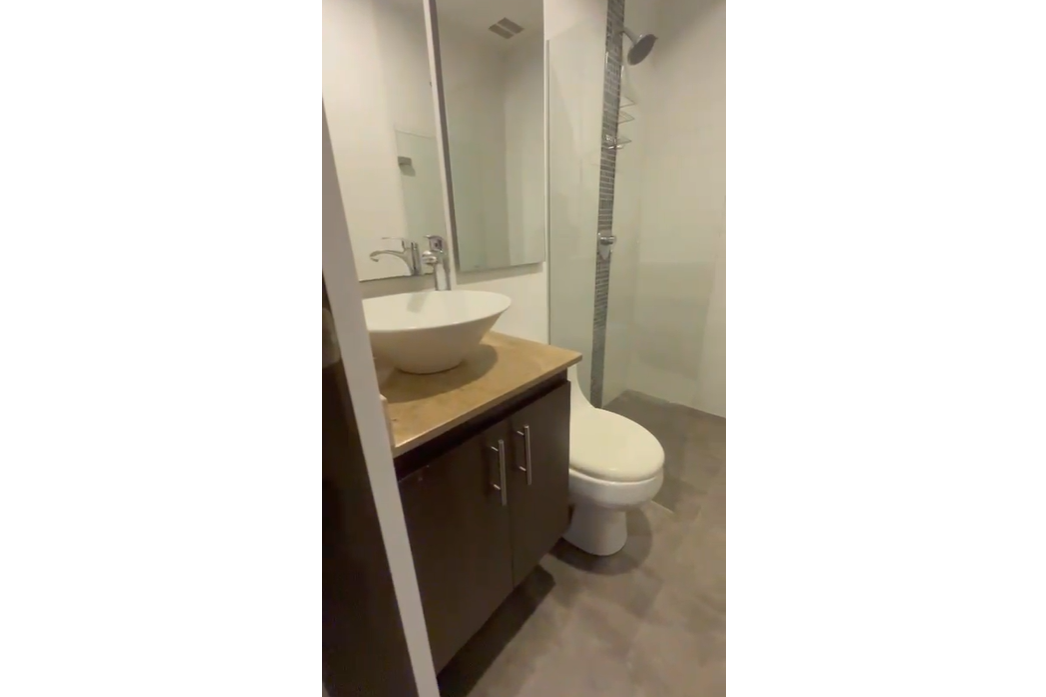 Apartamento en venta en Loma Del Esmeraldal, Envigado · foto 14 de 22