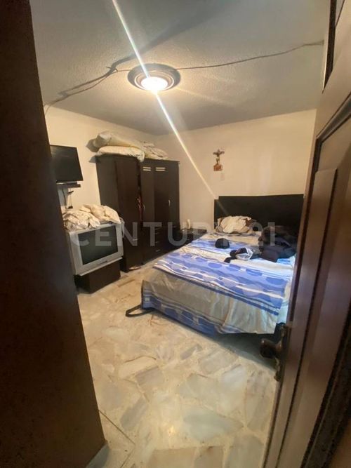 Casa de 11 alcobas en venta en Primero De Mayo, Cali, 371 m² · foto 19 de 24