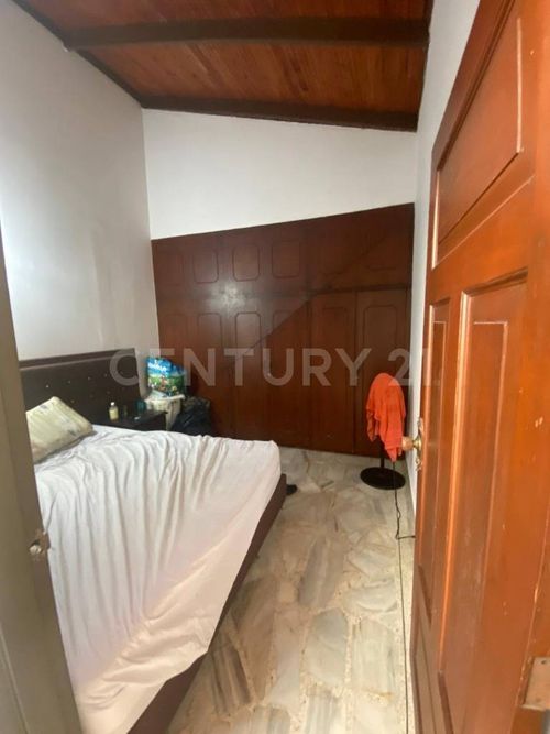Casa de 11 alcobas en venta en Primero De Mayo, Cali, 371 m² · foto 20 de 24