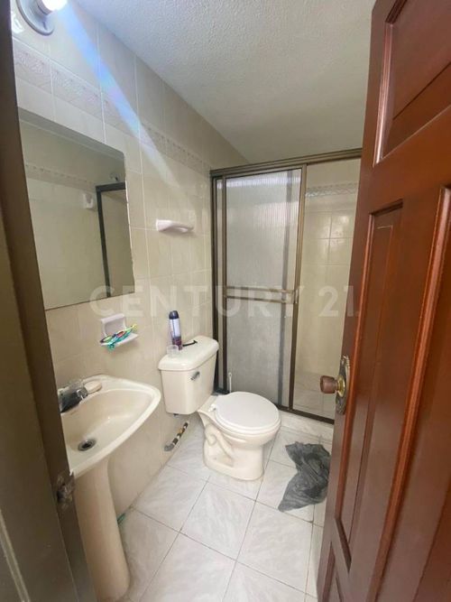 Casa de 11 alcobas en venta en Primero De Mayo, Cali, 371 m² · foto 21 de 24