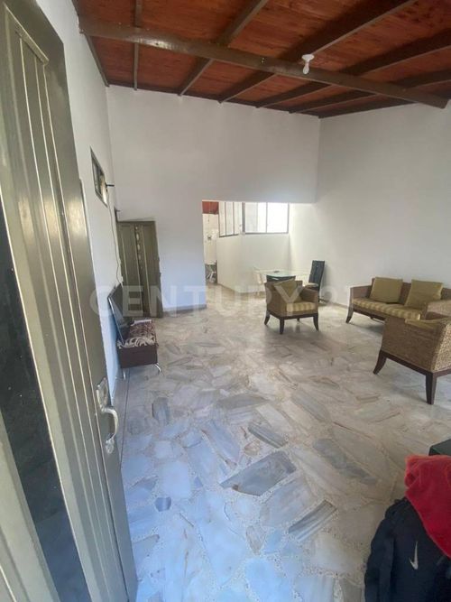 Casa de 11 alcobas en venta en Primero De Mayo, Cali, 371 m² · foto 24 de 24