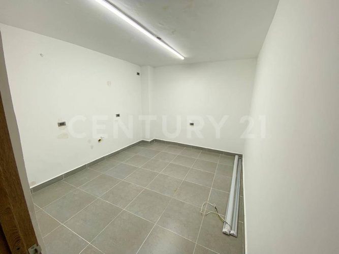 Oficina en arriendo en Versalles, Cali, 300 m² · foto 4 de 23