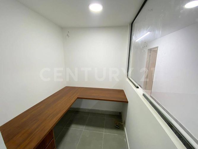 Oficina en arriendo en Versalles, Cali, 300 m² · foto 8 de 23