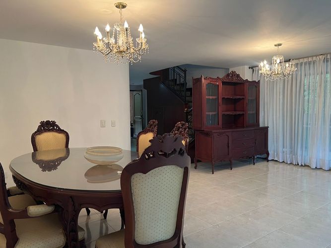 Casa de 4 alcobas en arriendo en El Poblado, Medellín, 220 m² · foto 7 de 18