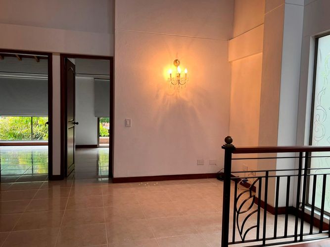 Casa de 4 alcobas en arriendo en El Poblado, Medellín, 220 m² · foto 11 de 18