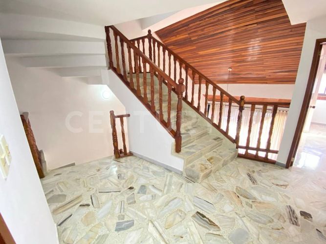 Casa de 4 alcobas en venta en Nueva Tequendama, Cali, 237 m² · foto 5 de 24