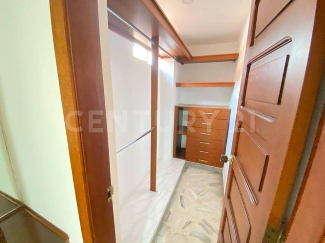 Casa de 4 alcobas en venta en Nueva Tequendama, Cali, 237 m² · foto 15 de 24