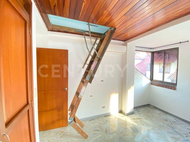 Casa de 4 alcobas en venta en Nueva Tequendama, Cali, 237 m² · foto 18 de 24