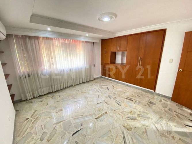 Casa de 4 alcobas en venta en Nueva Tequendama, Cali, 237 m² · foto 20 de 24
