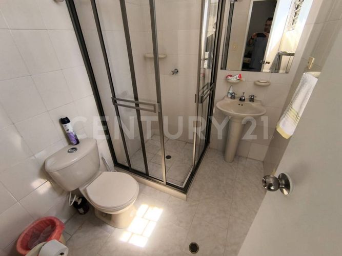 Oficina en arriendo en Santa Monica, Cali, 216 m² · foto 11 de 24