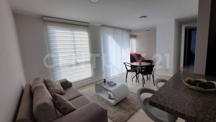 Apartamento de 2 alcobas en venta en Cr. Los Naranjos, Jamundí, 56 m² · foto 4 de 20