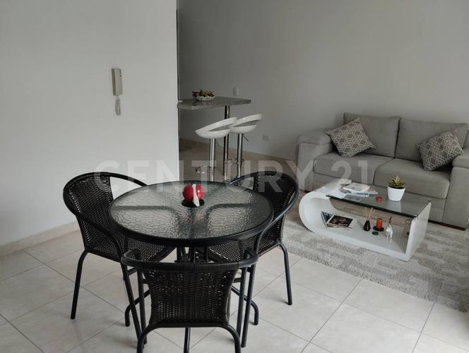 Apartamento de 2 alcobas en venta en Cr. Los Naranjos, Jamundí, 56 m² · foto 6 de 20