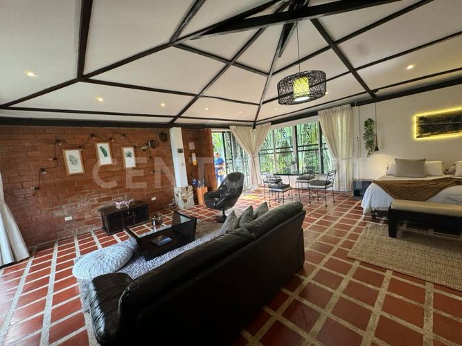 Casa de 4 alcobas en venta en Bellavista, Cali, 400 m² · foto 12 de 24