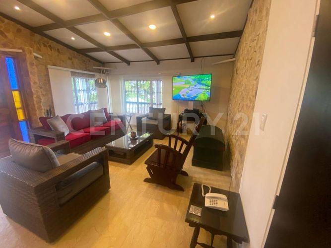 Casa de 4 alcobas en venta en Bellavista, Cali, 400 m² · foto 18 de 24