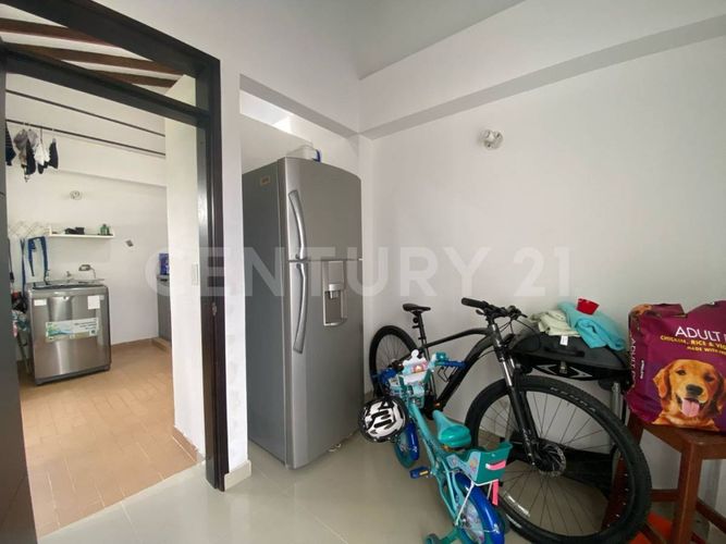Casa de 5 alcobas en venta en Verde Horizonte, Jamundí, 261 m² · foto 21 de 23