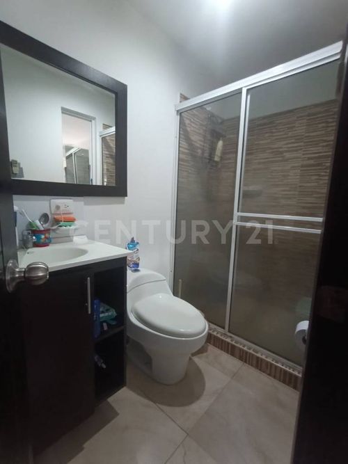 Casa de 6 alcobas en venta en El Peñon, Cali, 240 m² · foto 19 de 22