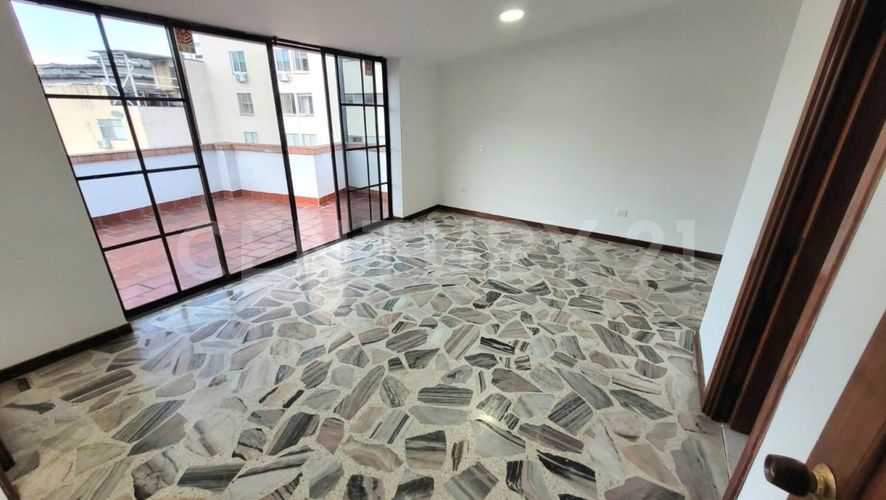 Apartamento de 5 alcobas en venta en Granada, Cali, 189 m² · foto 4 de 16
