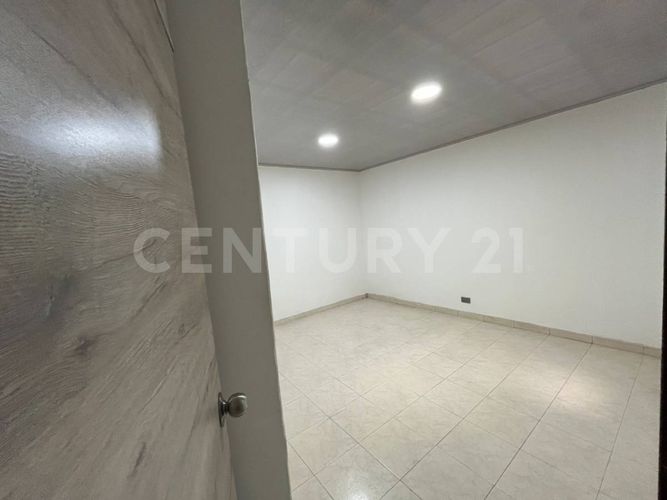 Local en arriendo en San Vicente, Cali, 260 m² · foto 15 de 21