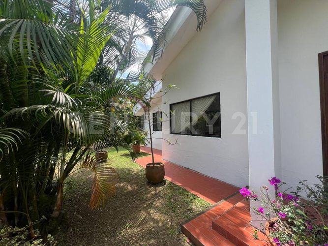 Casa de 4 alcobas en venta en La Morada, Jamundí, 400 m² · foto 3 de 22