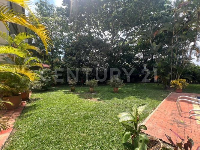 Casa de 4 alcobas en venta en La Morada, Jamundí, 400 m² · foto 13 de 22