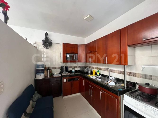 Casa de 3 alcobas en venta en San Vicente, Cali, 227 m² · foto 7 de 19
