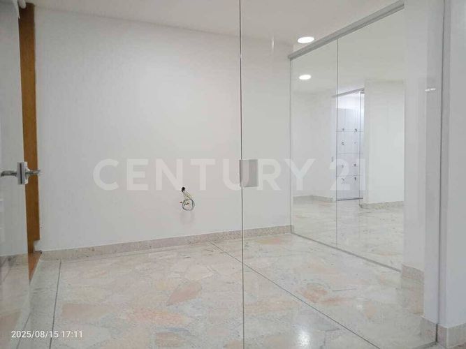 Oficina en arriendo en Los Cambulos, Cali, 175 m² · foto 13 de 24