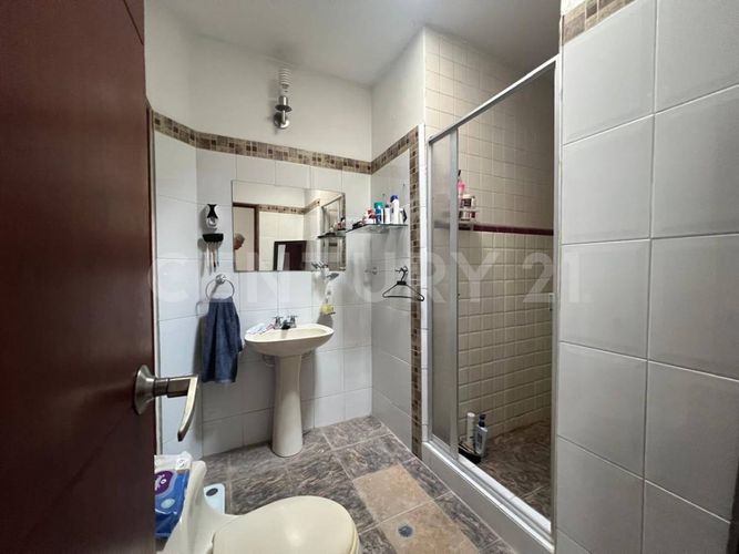 Casa de 3 alcobas en venta en San Vicente, Cali, 227 m² · foto 12 de 19