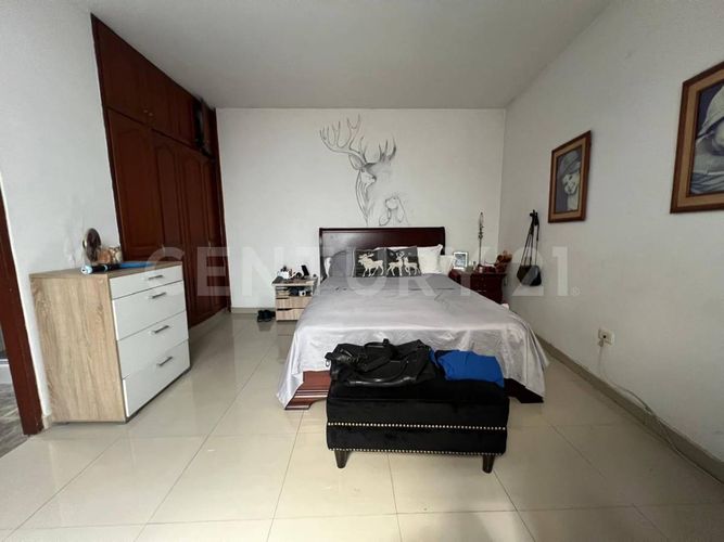 Casa de 3 alcobas en venta en San Vicente, Cali, 227 m² · foto 14 de 19