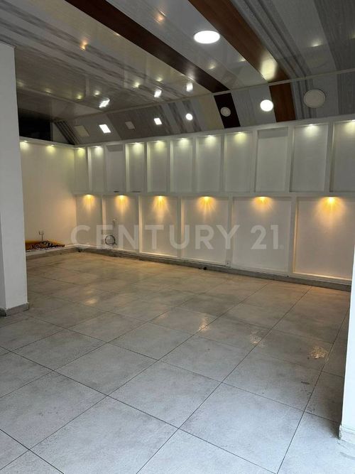 Bodega en venta en Obrero, Cali, 360 m² · foto 8 de 23