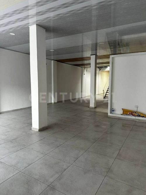 Bodega en venta en Obrero, Cali, 360 m² · foto 9 de 23