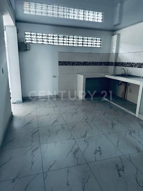 Bodega en venta en Obrero, Cali, 360 m² · foto 14 de 23