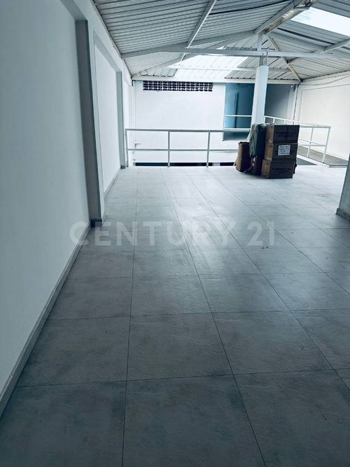 Bodega en venta en Obrero, Cali, 360 m² · foto 22 de 23