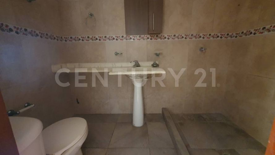 Casa de 15 alcobas en venta en 12 De Octubre, Cali, 400 m² · foto 18 de 22