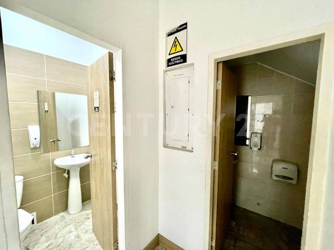 Local en arriendo en San Vicente, Cali, 520 m² · foto 13 de 22