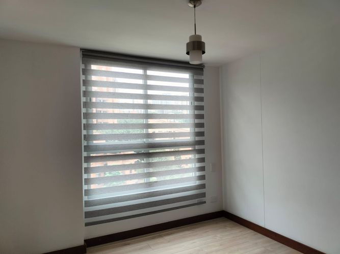 Apartamento de 3 alcobas en arriendo en El Poblado, Medellín, 134 m² · foto 12 de 17