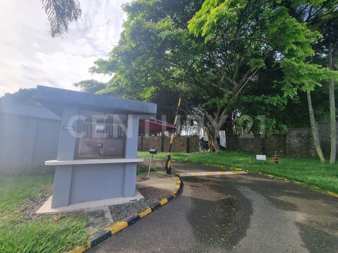 Edificio en venta en Pance, Cali · foto 3 de 19