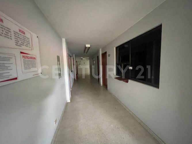 Edificio en venta en Pance, Cali · foto 11 de 19