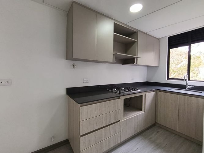 Apartamento de 3 alcobas en arriendo en Vía Las Palmas, Medellín, 77 m² · foto 3 de 20
