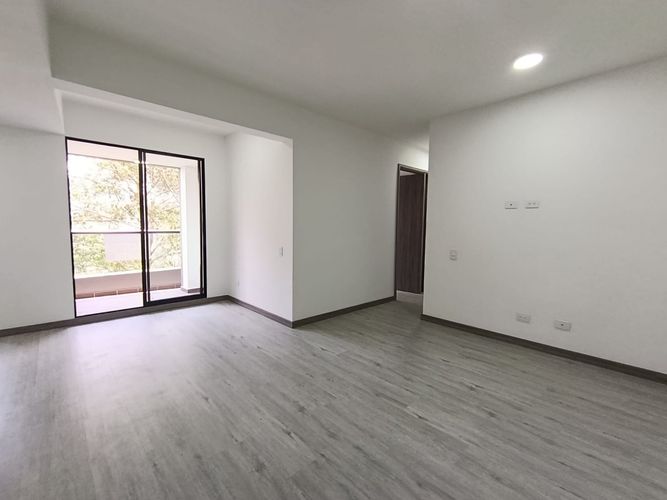 Apartamento de 3 alcobas en arriendo en Vía Las Palmas, Medellín, 77 m² · foto 4 de 20