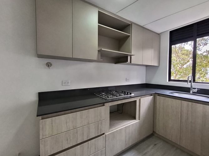 Apartamento de 3 alcobas en arriendo en Vía Las Palmas, Medellín, 77 m² · foto 5 de 20
