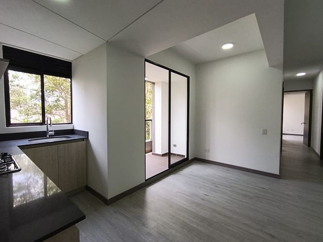 Apartamento de 3 alcobas en arriendo en Vía Las Palmas, Medellín, 77 m² · foto 6 de 20