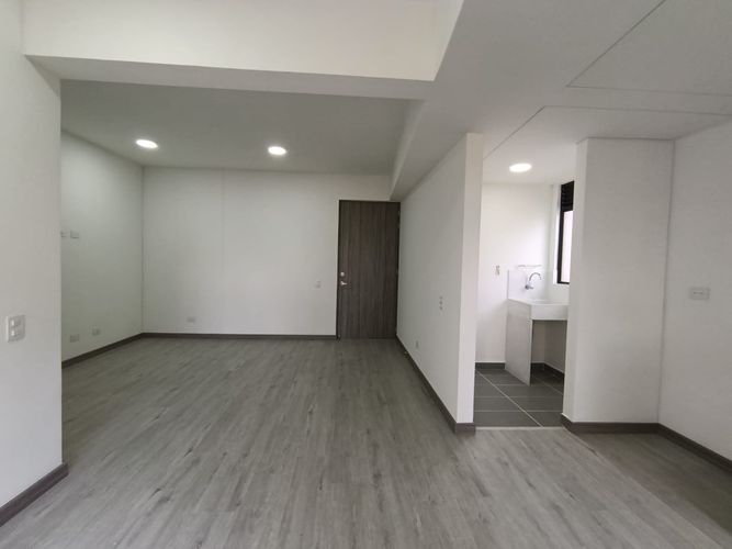 Apartamento de 3 alcobas en arriendo en Vía Las Palmas, Medellín, 77 m² · foto 9 de 20