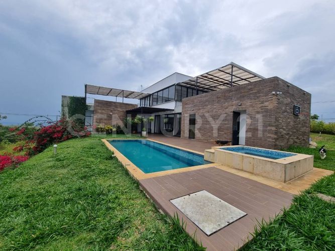 Finca en venta en San Antonio, Jamundí, 310 m² · foto 3 de 24