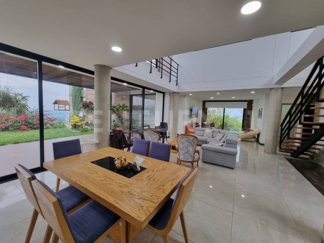 Finca en venta en San Antonio, Jamundí, 310 m² · foto 9 de 24