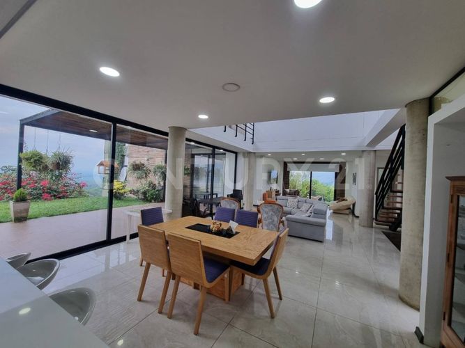Finca en venta en San Antonio, Jamundí, 310 m² · foto 10 de 24