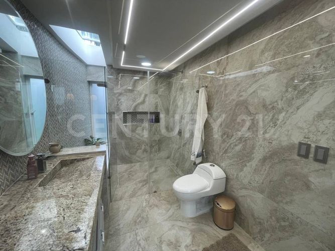 Casa de 4 alcobas en venta en La Morada, Jamundí, 340 m² · foto 14 de 23