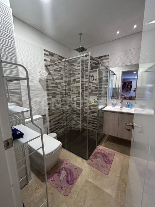 Casa de 10 alcobas en venta en Pampa Linda, Cali, 600 m² · foto 13 de 23