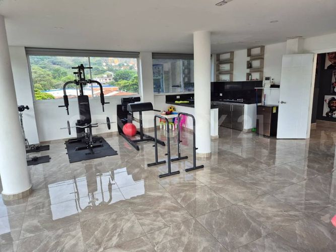 Casa de 10 alcobas en venta en Pampa Linda, Cali, 600 m² · foto 19 de 23